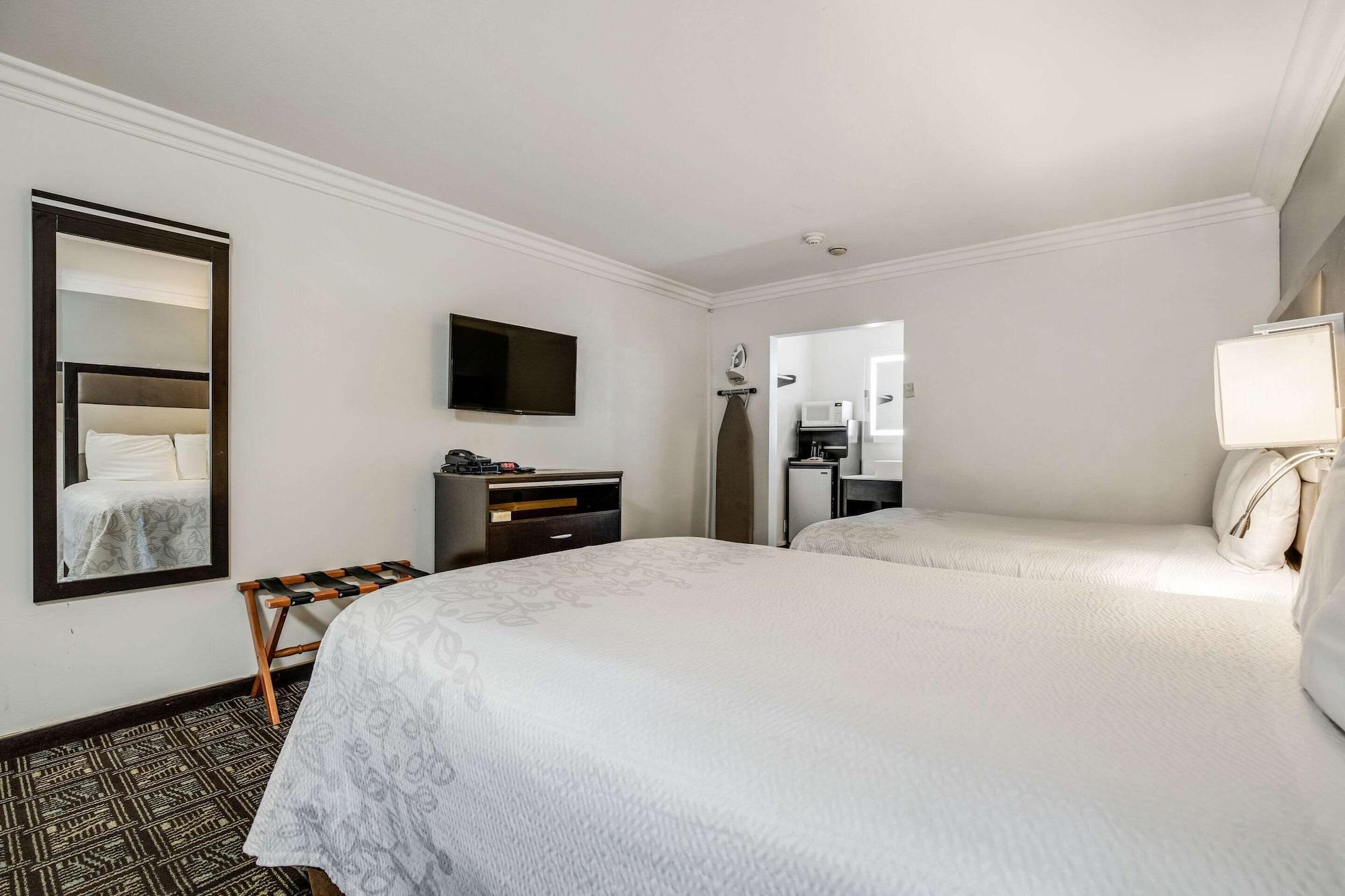 Rodeway Inn Old Town Темекула Экстерьер фото