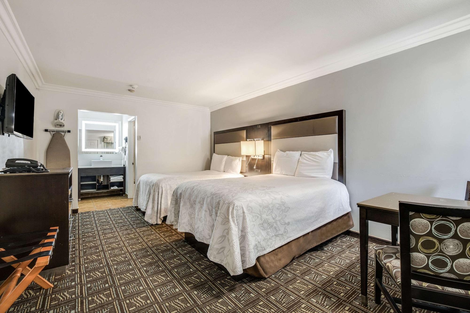 Rodeway Inn Old Town Темекула Экстерьер фото