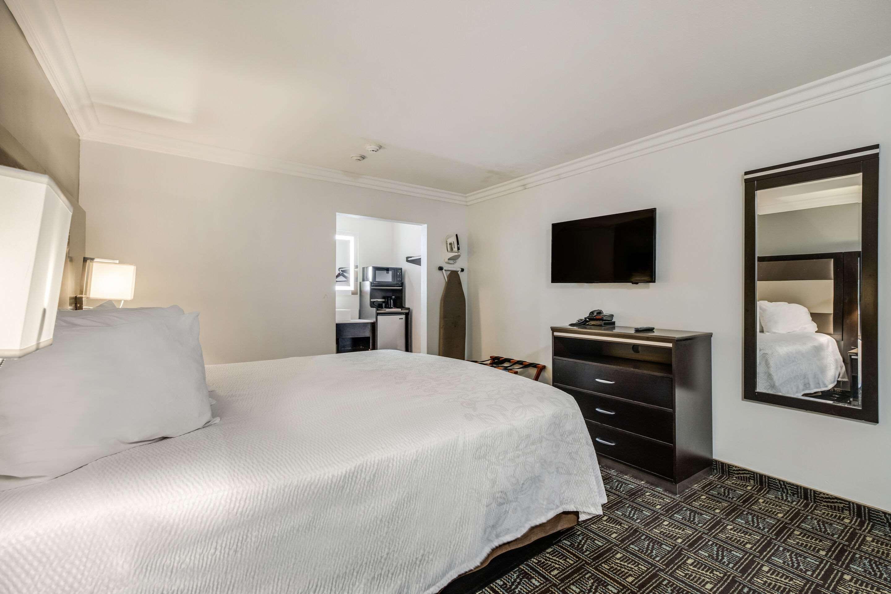 Rodeway Inn Old Town Темекула Экстерьер фото